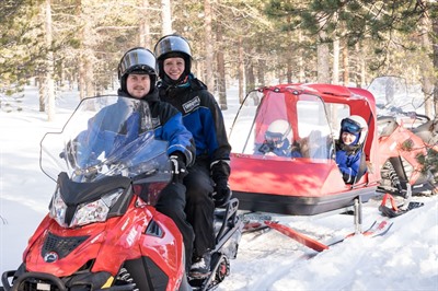 Family snowmobile safari