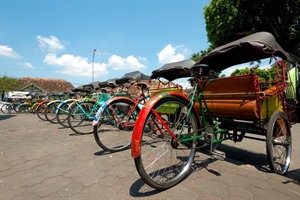 Becaks in Yogyakarta, Java