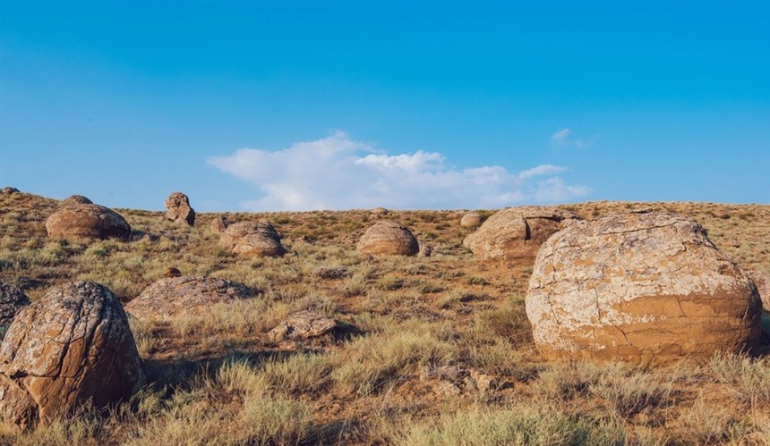 Valley of the Balls 