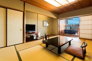 Juhachiro Ryokan