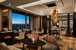 Shangri-La Tokyo, Horizon Club Lounge