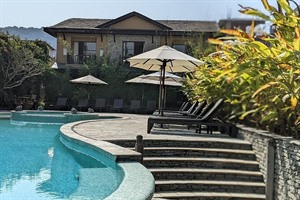 Temple Tree Resort and Spa pool area