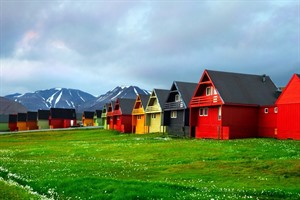 May the Sun Shine Break | Colourful houses