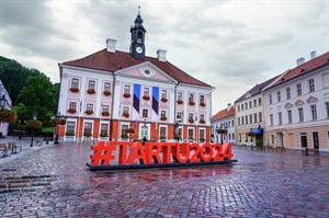 Main square and town hall of Tartu